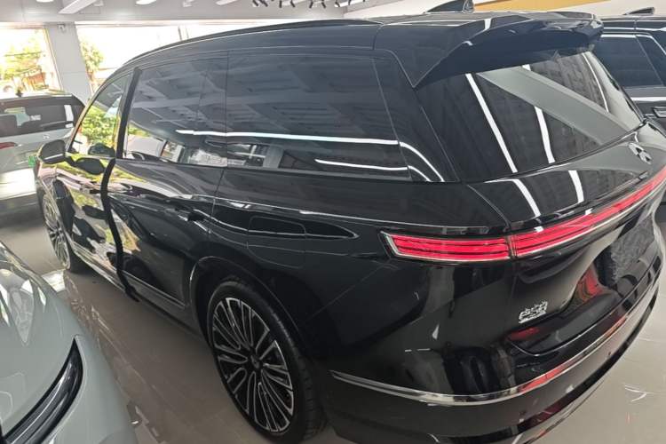 NIO ES8 2026 — 4