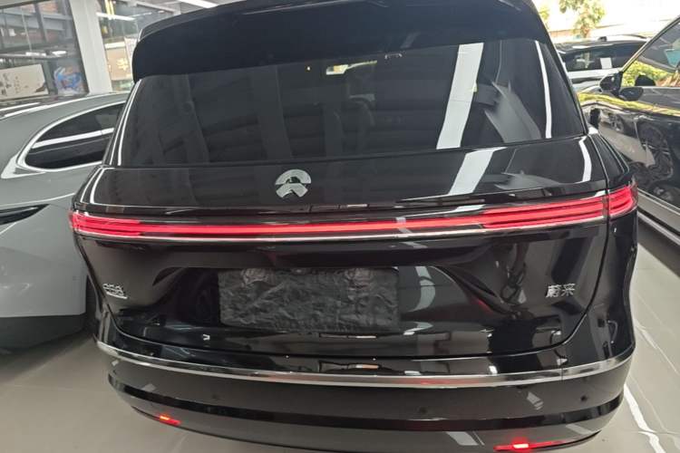NIO ES8 2026 — 5