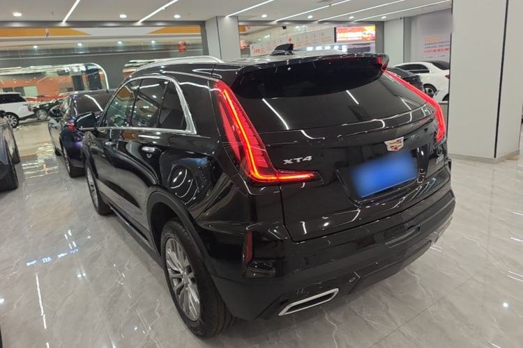 Cadillac XT4 2024 — 4