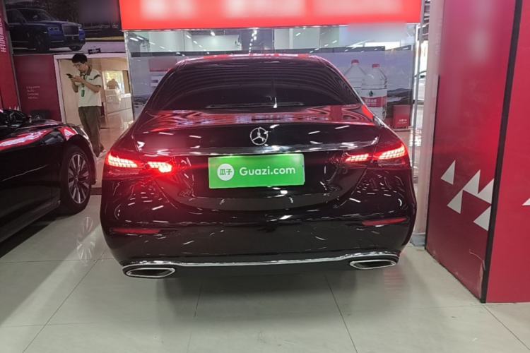 Mercedes-Benz E 300 L 2023 — 5