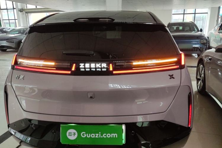 Zeekr X 2023 — 5