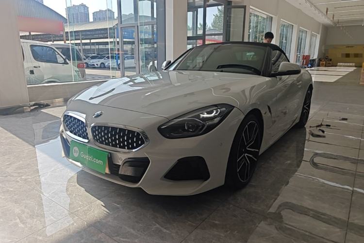 BMW z4 2022 — фото 1