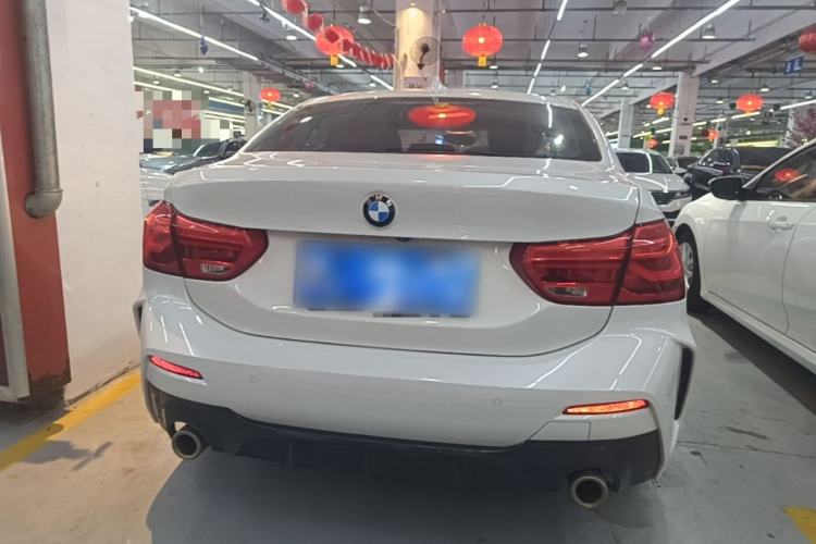 BMW 120i 2021 — фото 5