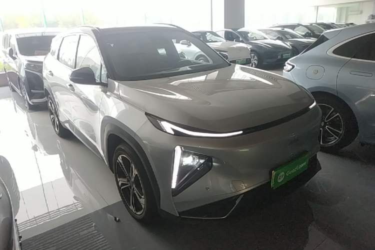 Geely Galaxy L7 2025 — 3