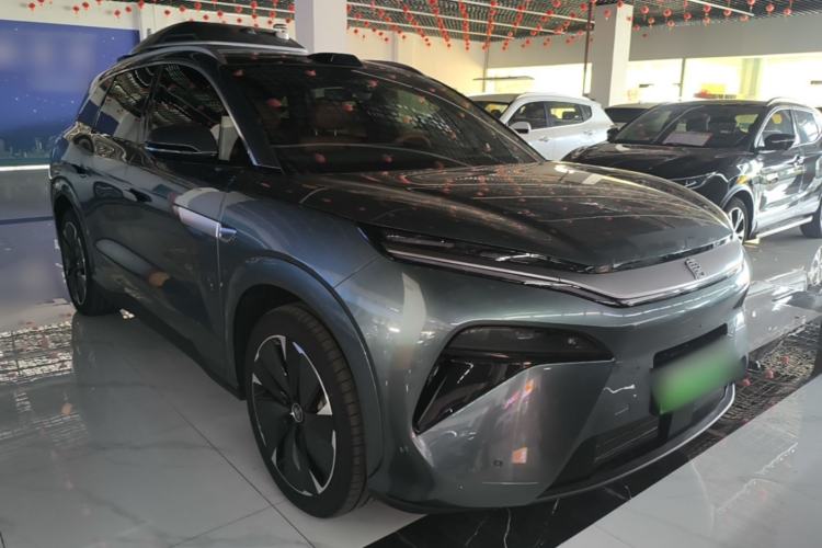 BYD Tang L 2025 — 3