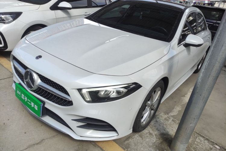 Mercedes-Benz benz a class 2020 — фото 1