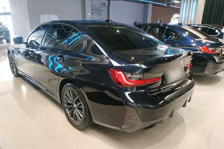 BMW 325Li 2024 — 4