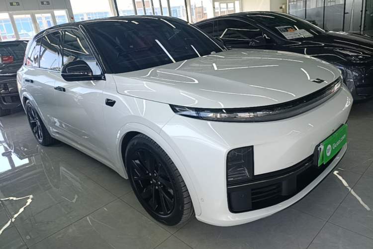 Li Auto L7 2023 — 3