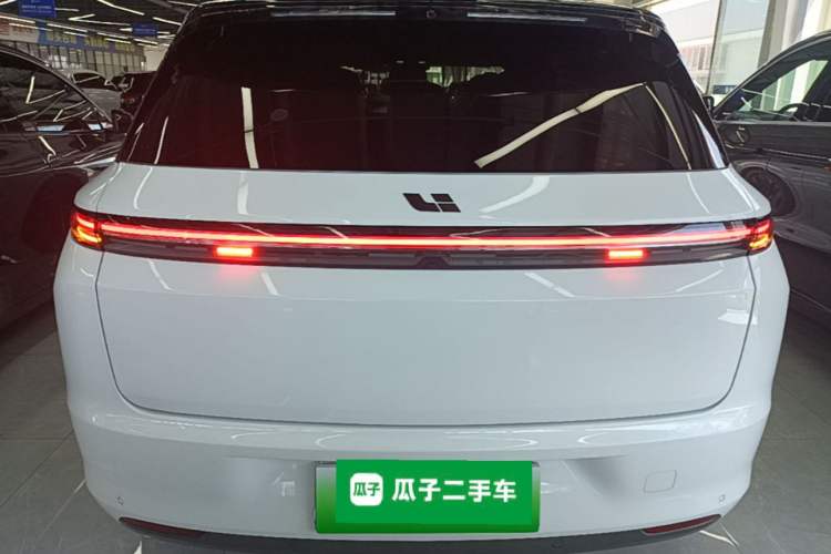 Li Auto L7 2023 — 5