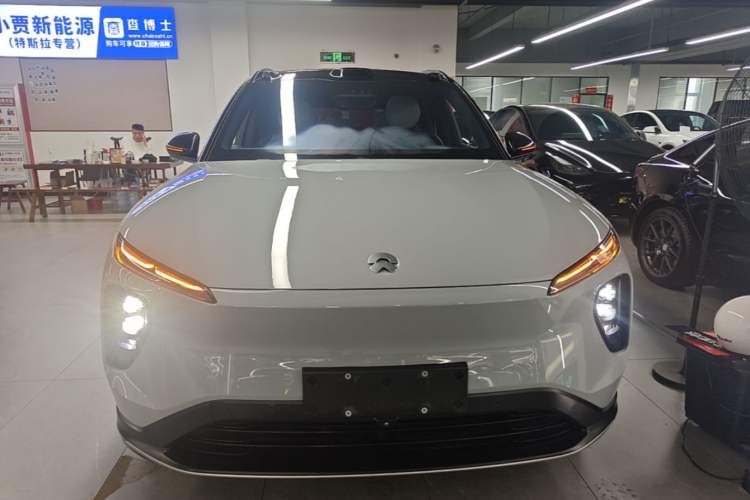 NIO ES6 2024 — 2