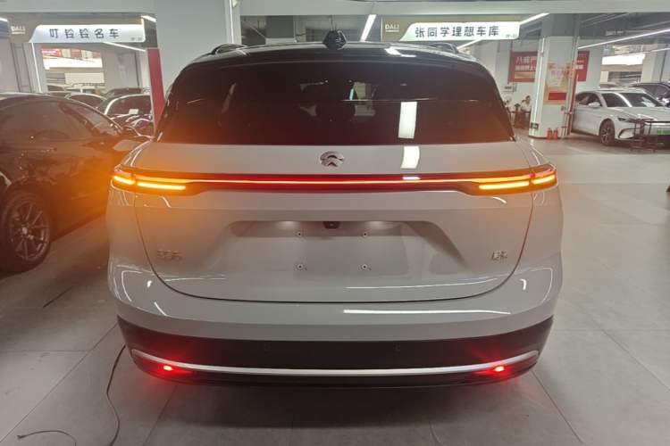 NIO ES6 2024 — 5