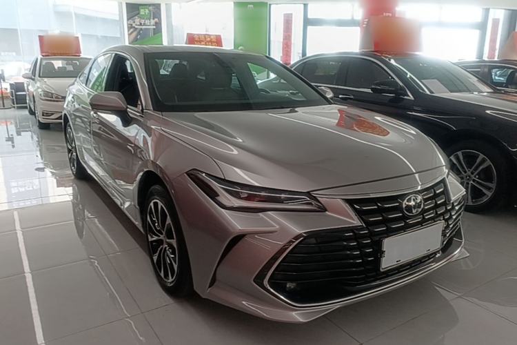 Toyota Avalon 2022 — 3