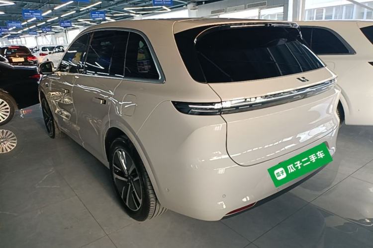 Li Auto L6 2024 — 4