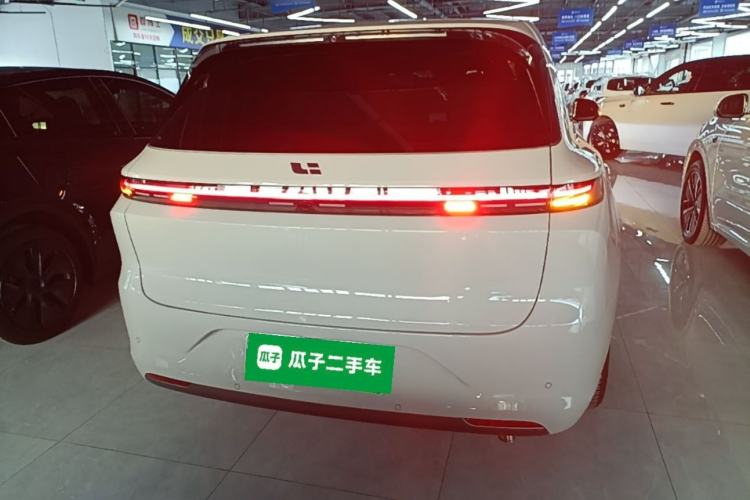 Li Auto L6 2024 — 5