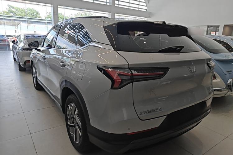 Wuling Xingguang S 2024 — 4