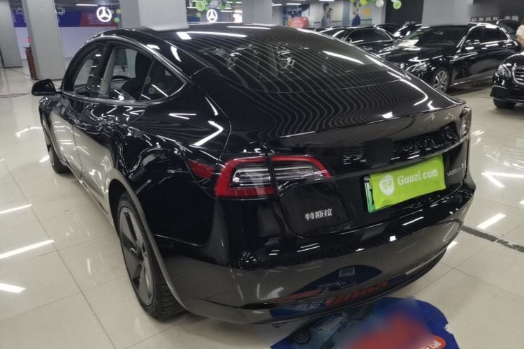 Tesla Model 3 2021 — 4