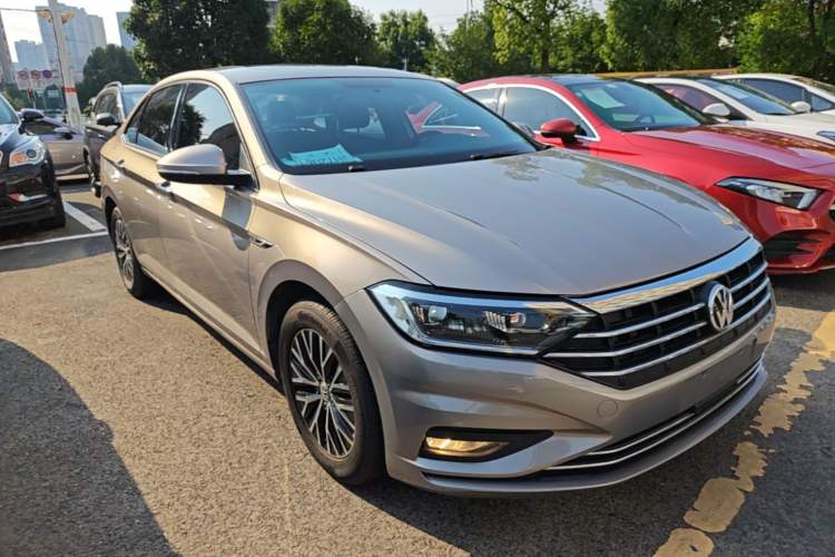 Volkswagen Sagitar 2020 — 3