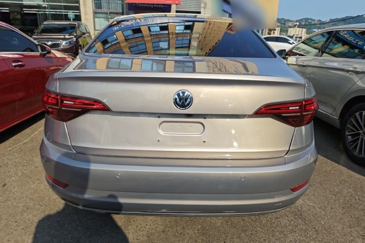 Volkswagen Sagitar 2020 — 5