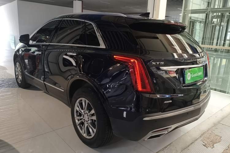 Cadillac xt5 2021 — фото 4