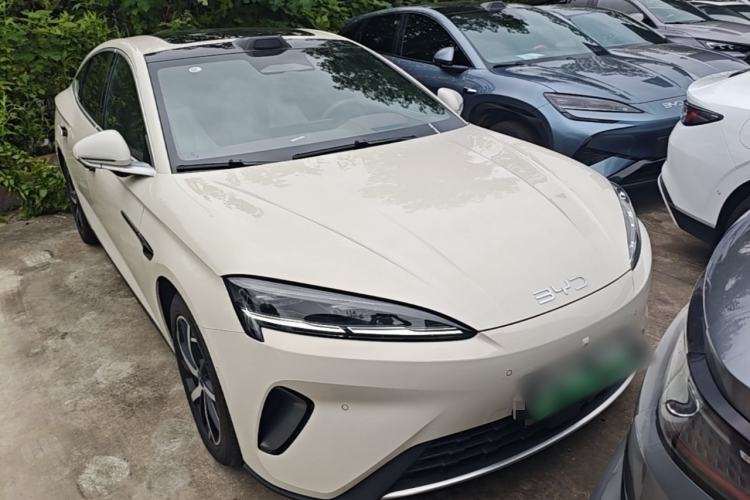 BYD seal 07 dm i 2026 — фото 2