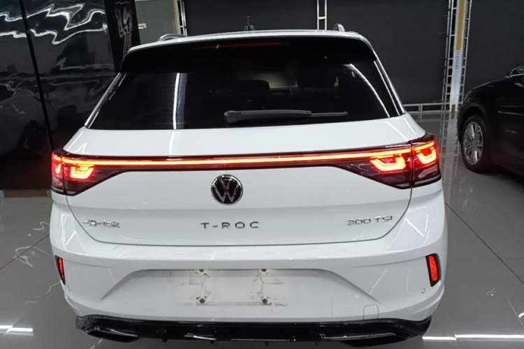 Volkswagen T-ROC 2025 — 5