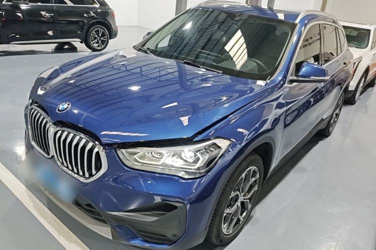 BMW X1 2022 — фото 1