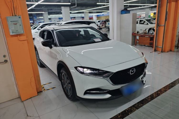 Mazda CX-4 2021 — 3