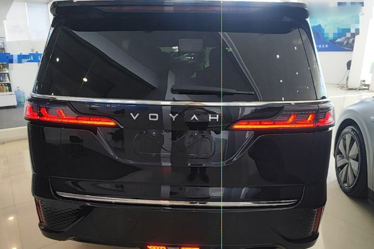 Voyah Dream 2024 — 5