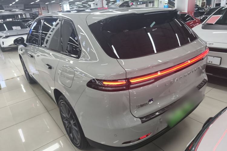 Leapmotor C10 2026 — 4