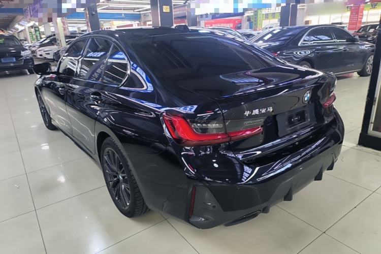 BMW 325i 2024 — 4