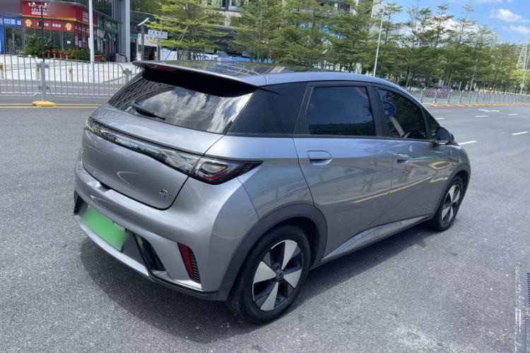 BYD Dolphin 2023 — 4