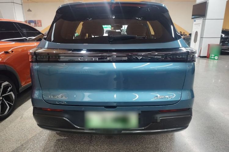 Chery Tiggo 8 Plus C-DM 2025 — фото 5