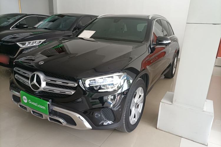 Mercedes-Benz GLC 260 L 2020 — фото 1