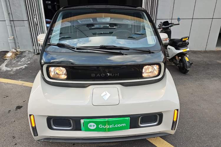 Baojun KiWi EV 2022 — фото 2