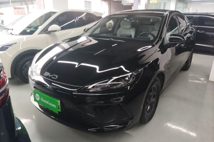 BYD Seal 05 DM-i 2025 — фото 1