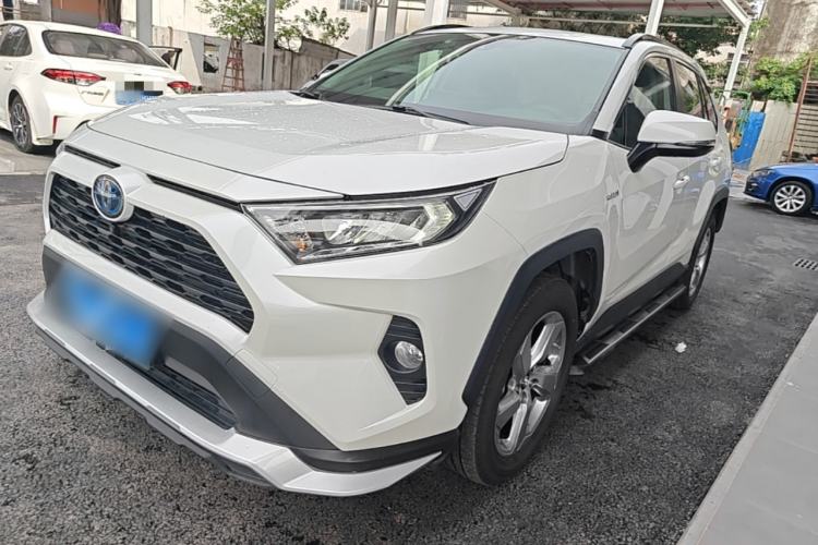 Toyota rav4 2020 — фото 1