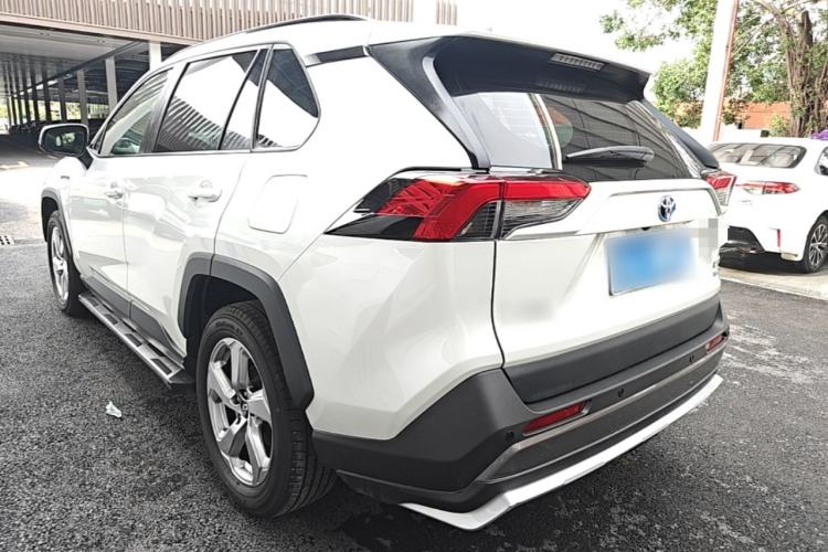 Toyota rav4 2020 — фото 4