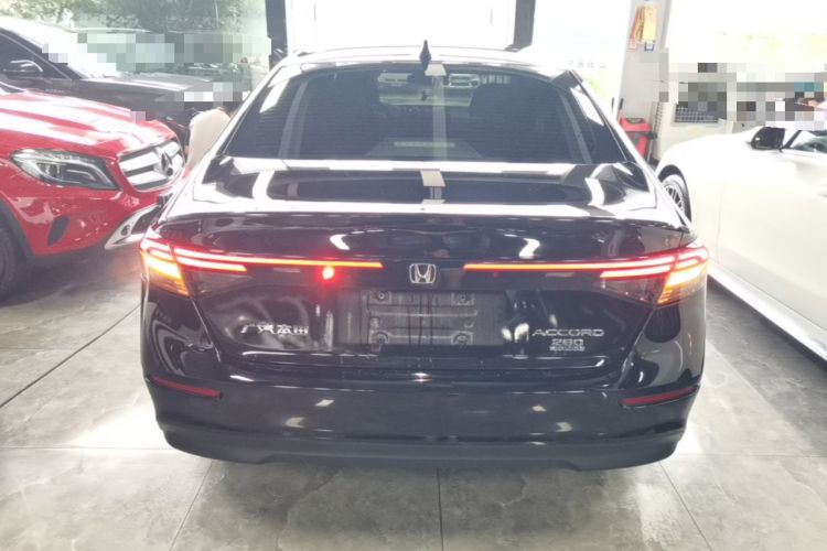 Honda Accord 2023 — 5