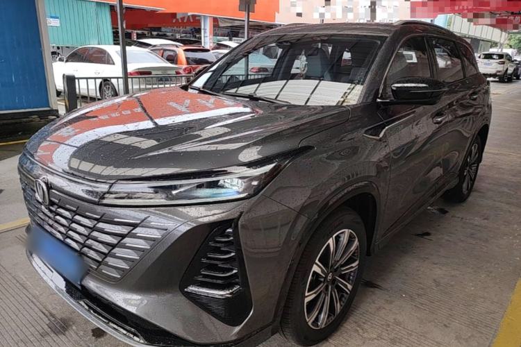 ChangAn cs75 plus 2025 — фото 1