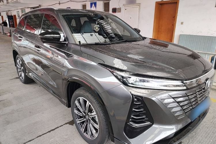 ChangAn cs75 plus 2025 — фото 3