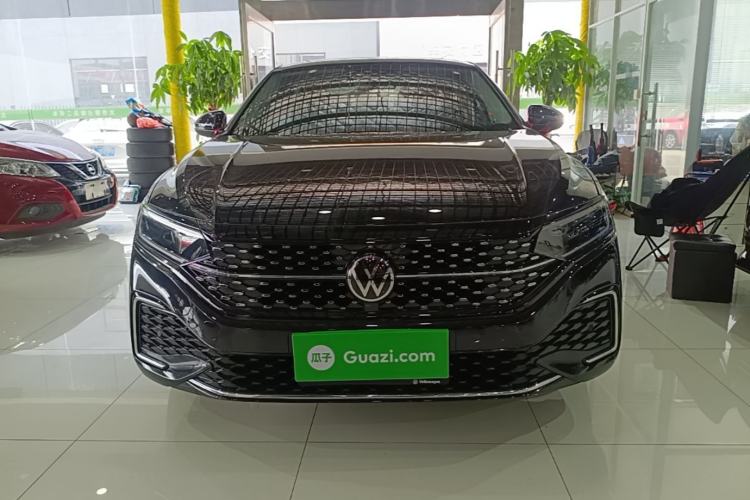 Volkswagen Passat 2023 — 2