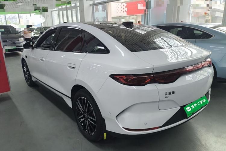 BYD Qin L 2025 — 4