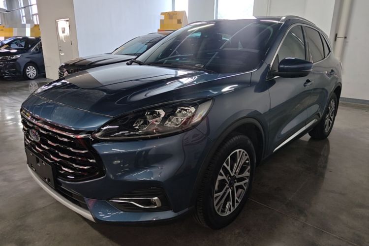 Ford Escape 2020 — фото 1