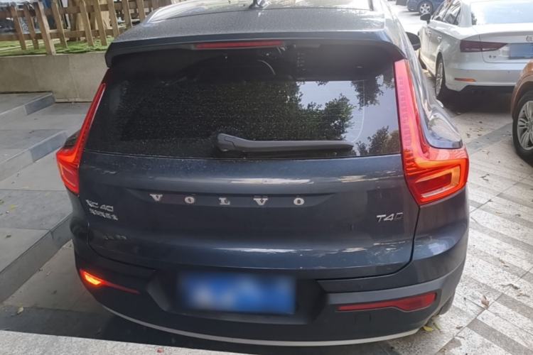 Volvo XC40 2021 — 5