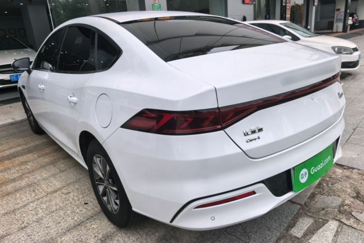 BYD Qin Plus 2023 — фото 4