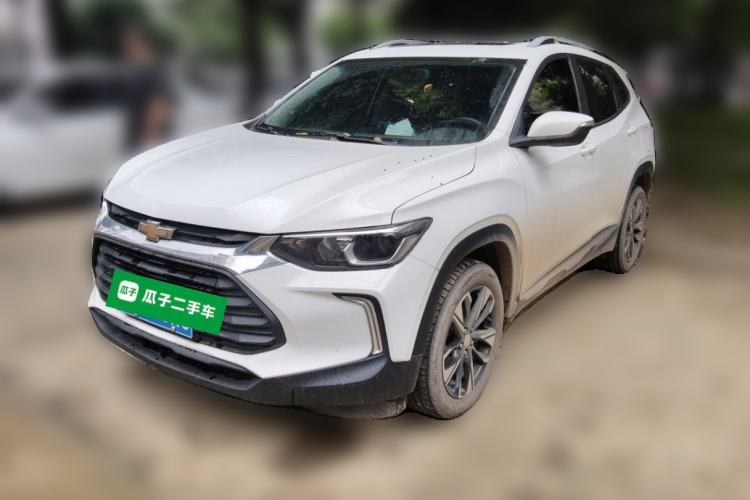 Chevrolet trax 2021 — фото 1