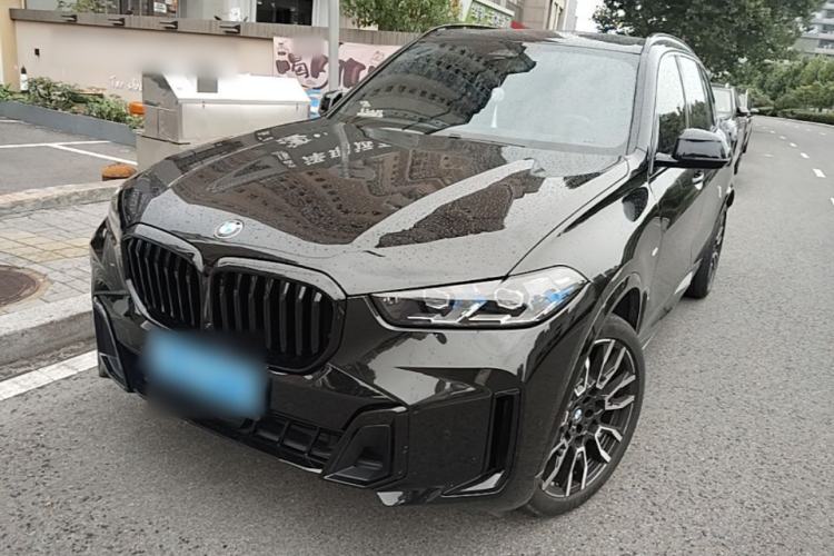 BMW X5 2023 — фото 1