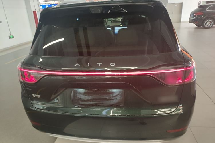 AITO AITO M9 2025 — 5