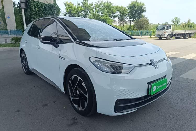 Volkswagen ID.3 2023 — 3