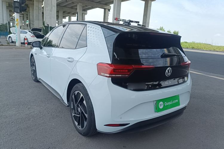 Volkswagen ID.3 2023 — 4